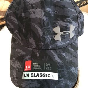 Under Armour Black and Grey Camo Hat L/XL